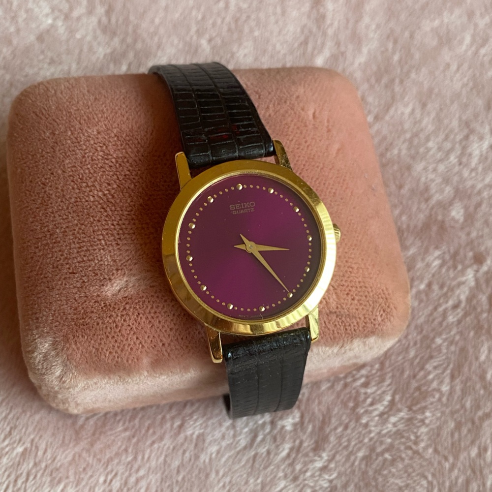 Vintage Working Ladies Women’s Seiko Watch 1990 Gold & Pink Dial Japan Movement
